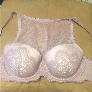 32 DD Victoria’s Secret Demi bra